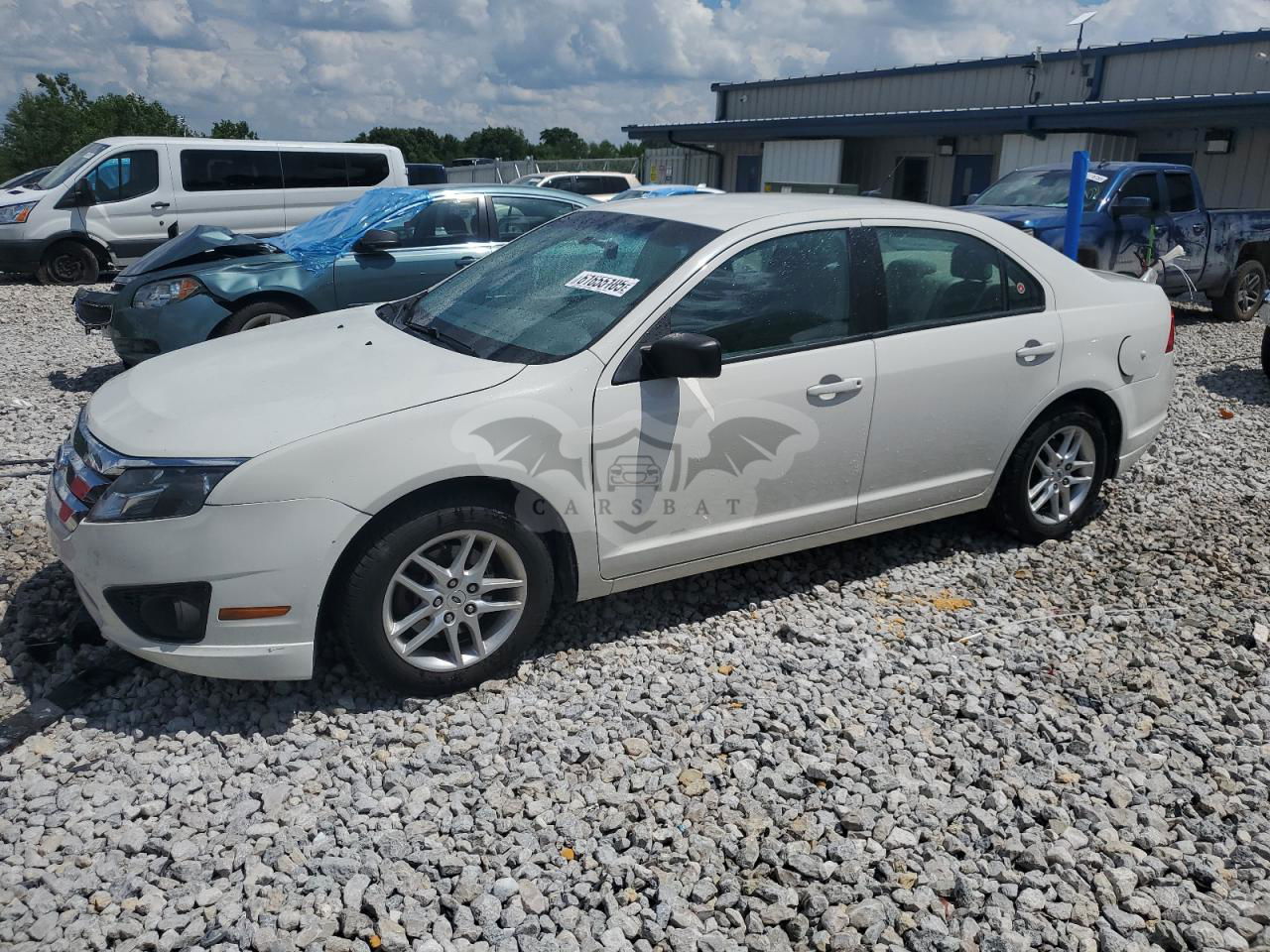 Ford Fusion S 2.5L  4 2012
