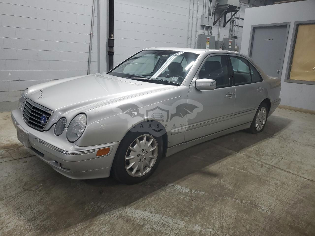 Mercedes-Benz E 320 3.2L  6 2000