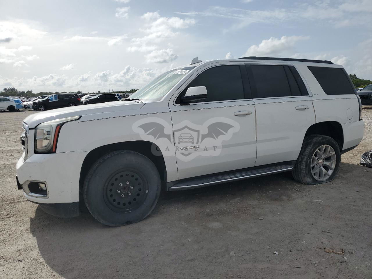 GMC Yukon SLT 5.3L  8 2016