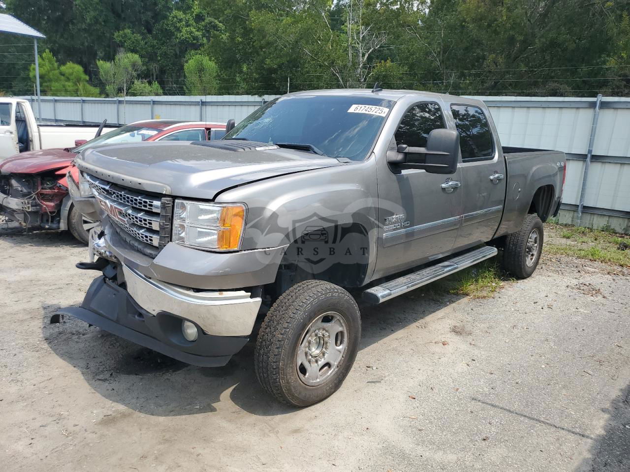 GMC Sierra K2500 SLE 6.6L  8 2013