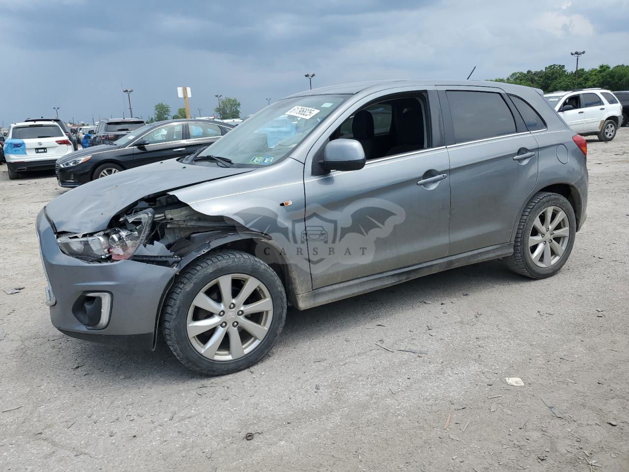 Mitsubishi Outlander SE 2.0L  4 2015