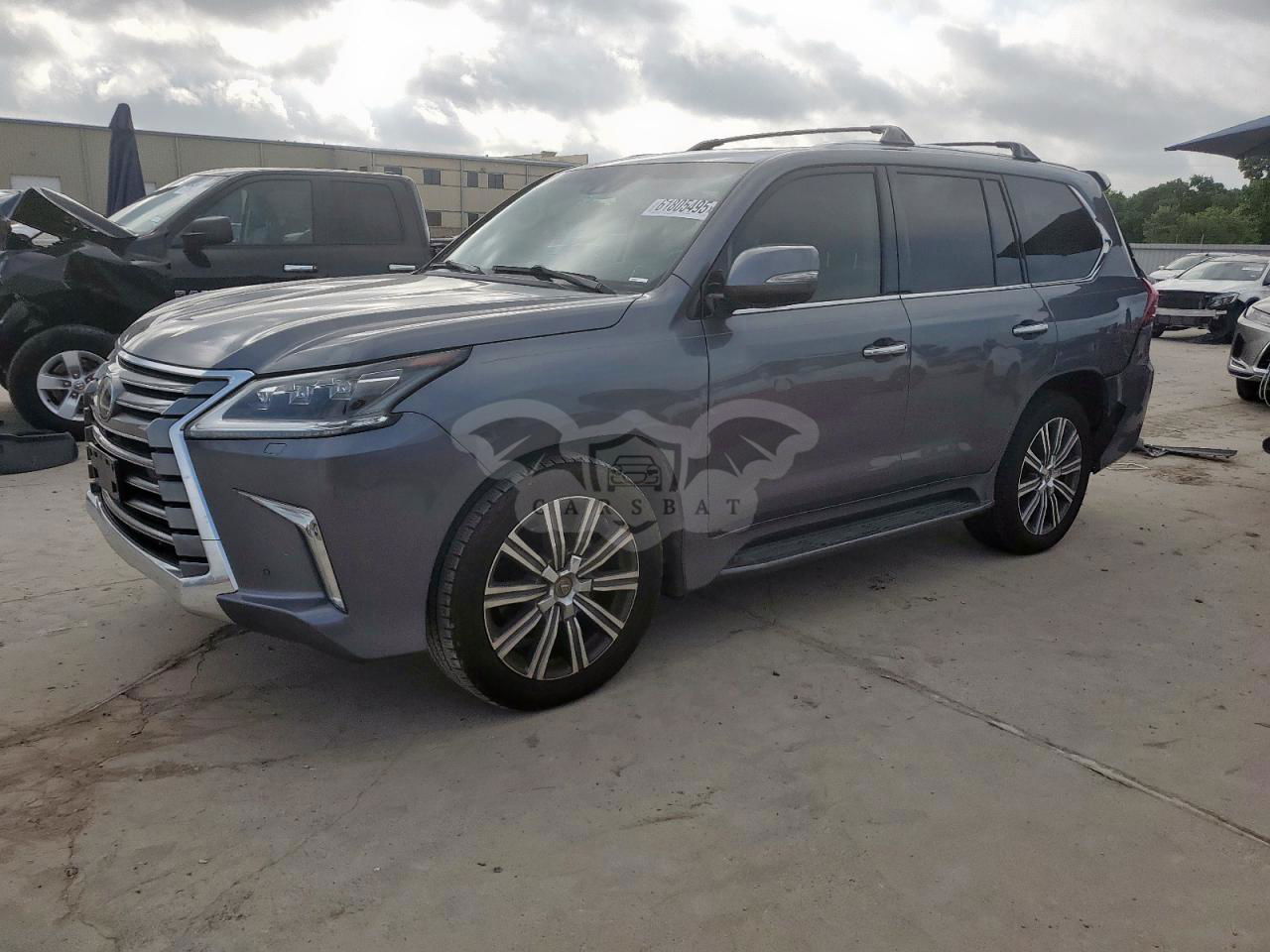 Lexus LX 570 5.7L  8 2017