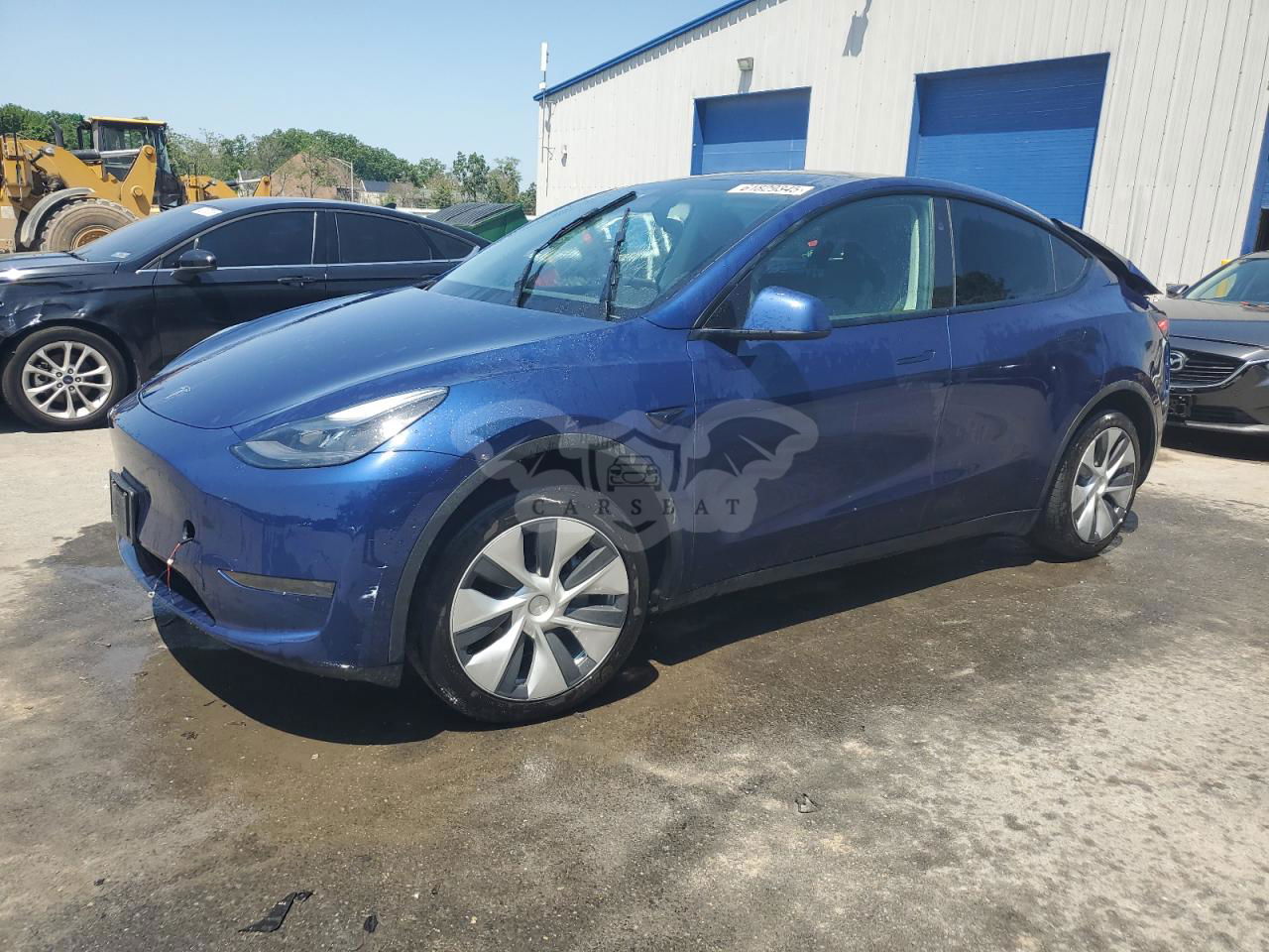 Tesla Model Y 2024