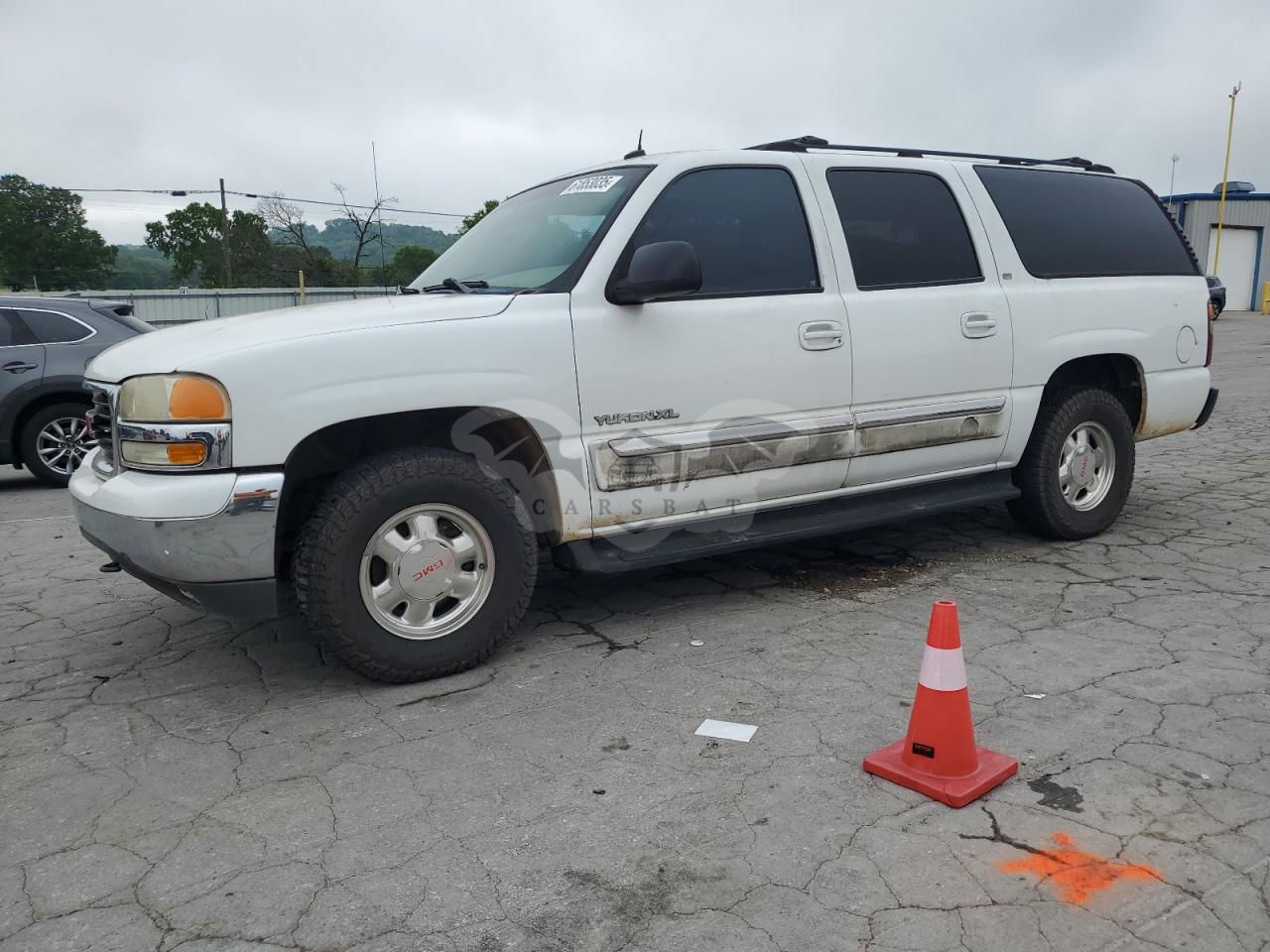 GMC Yukon C1500 5.3L  8 2002