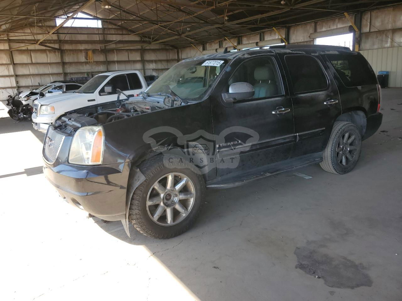 GMC Yukon DENALI 6.2L  8 2007