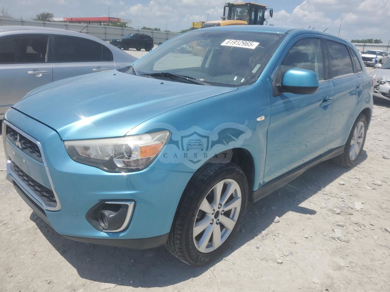Mitsubishi Outlander SE 2.0L  4 2013