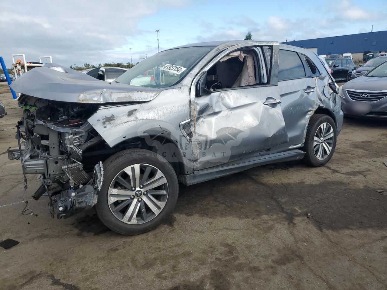 Mitsubishi Outlander SE 2.0L  4 2021