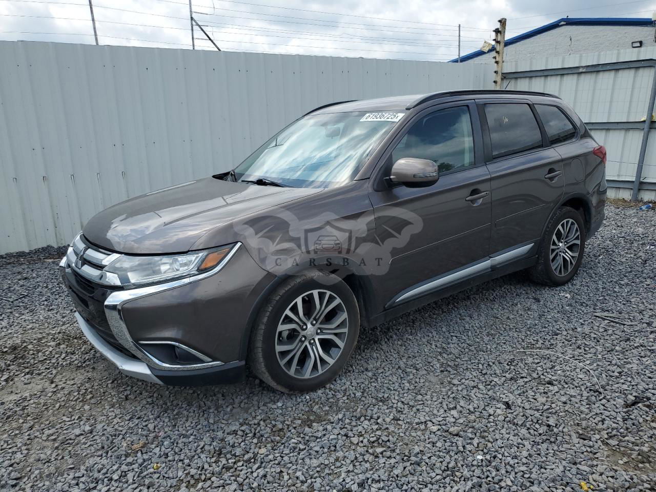 Mitsubishi Outlander SE 2.4L  4 2016