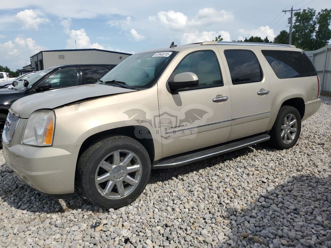 GMC Yukon DENALI 6.2L  8 2009