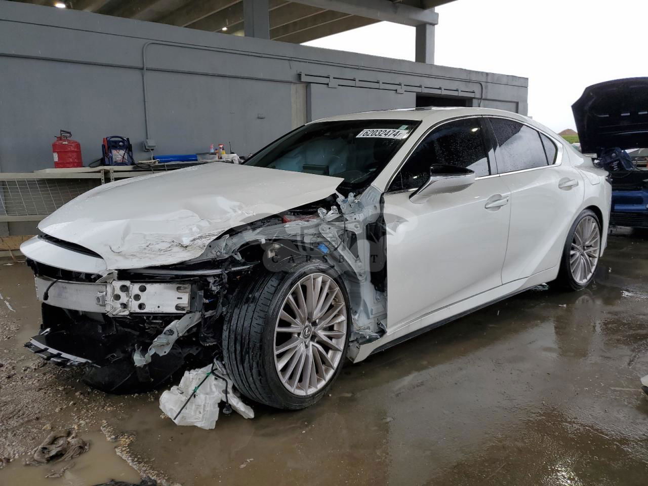 Lexus IS 300 2.0L  4 2022