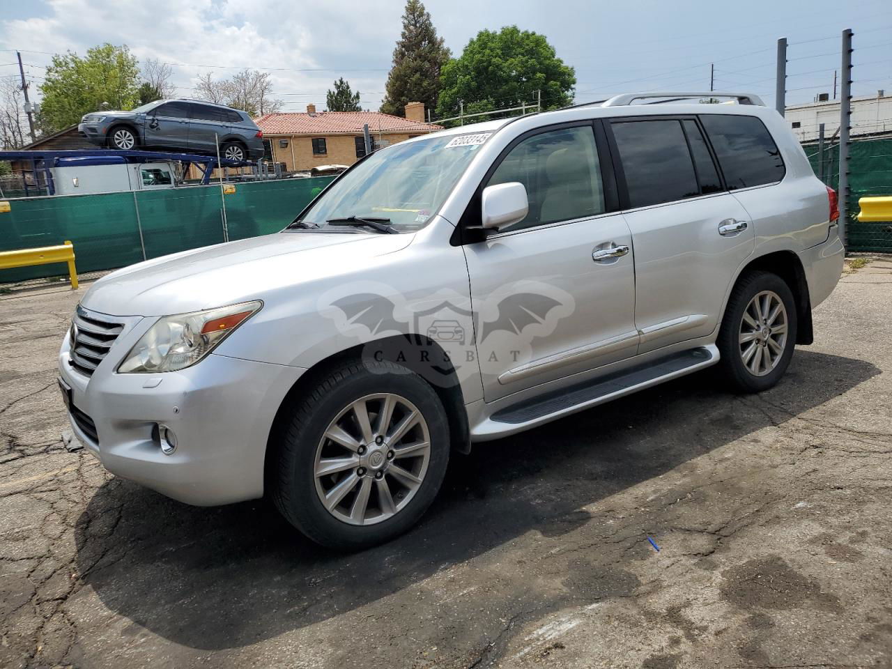 Lexus LX 570 5.7L  8 2010