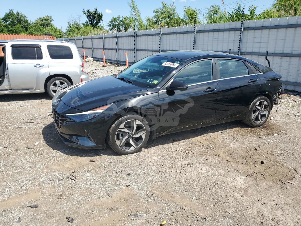 Hyundai Elantra LIMITED 1.6L  4 2023