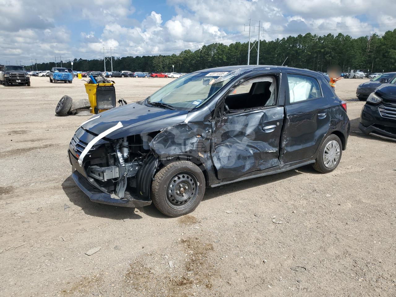 Mitsubishi Mirage ES 1.2L  3 2024