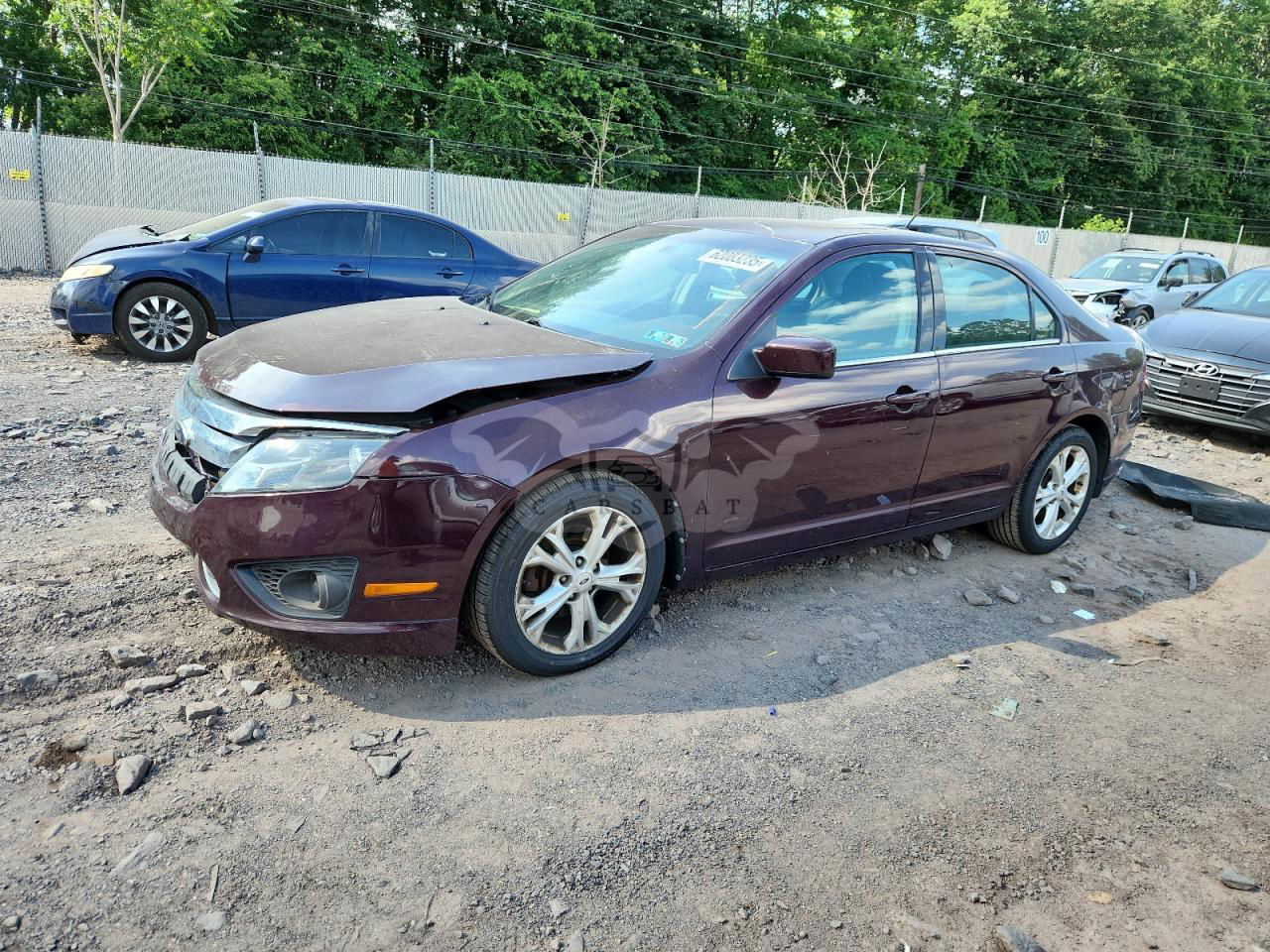 Ford Fusion SE 2.5L  4 2012