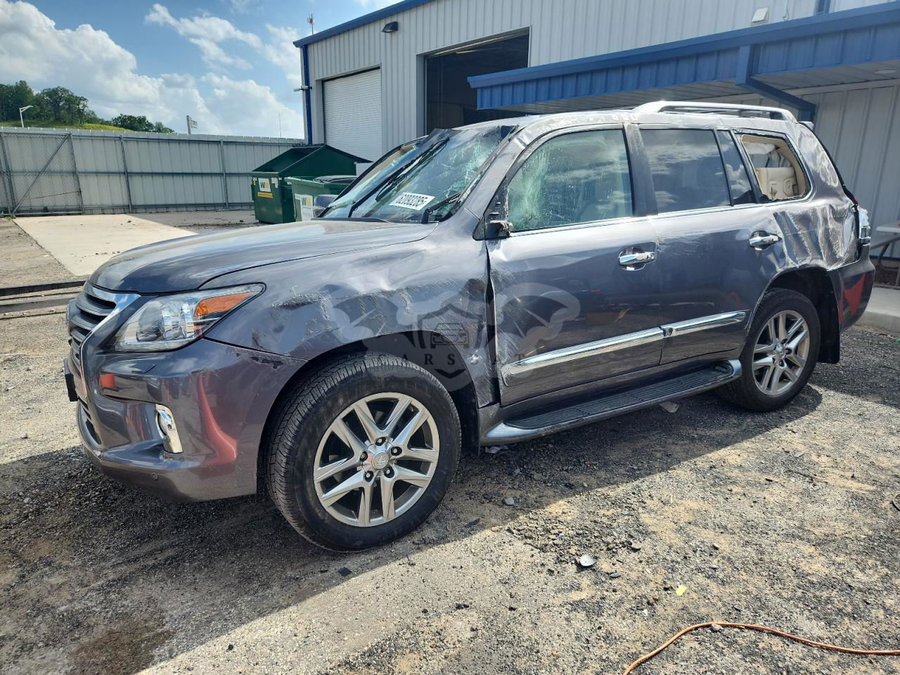 Lexus LX 570 5.7L  8 2013