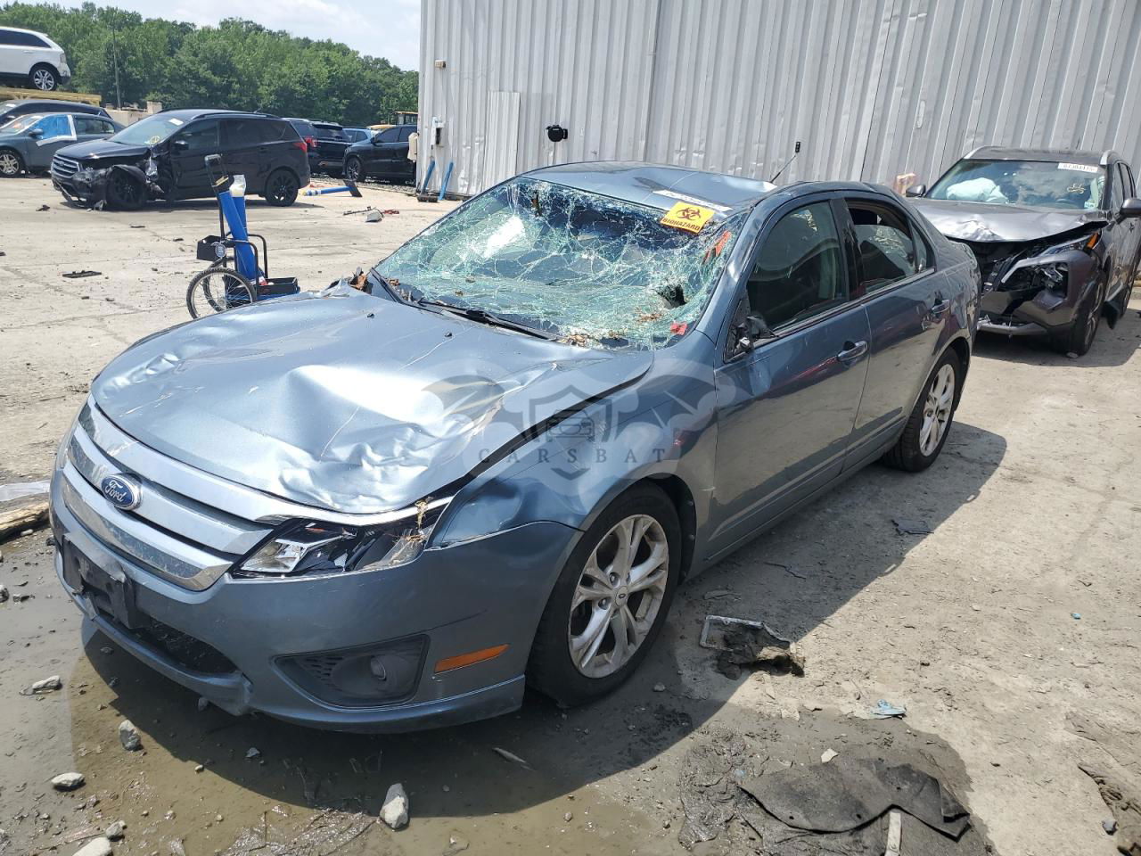 Ford Fusion SE 2.5L  4 2012