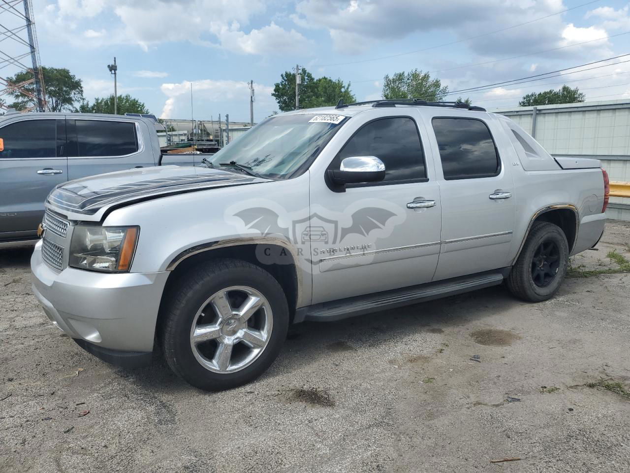 Chevrolet Avalanche LTZ 5.3L  8 2012