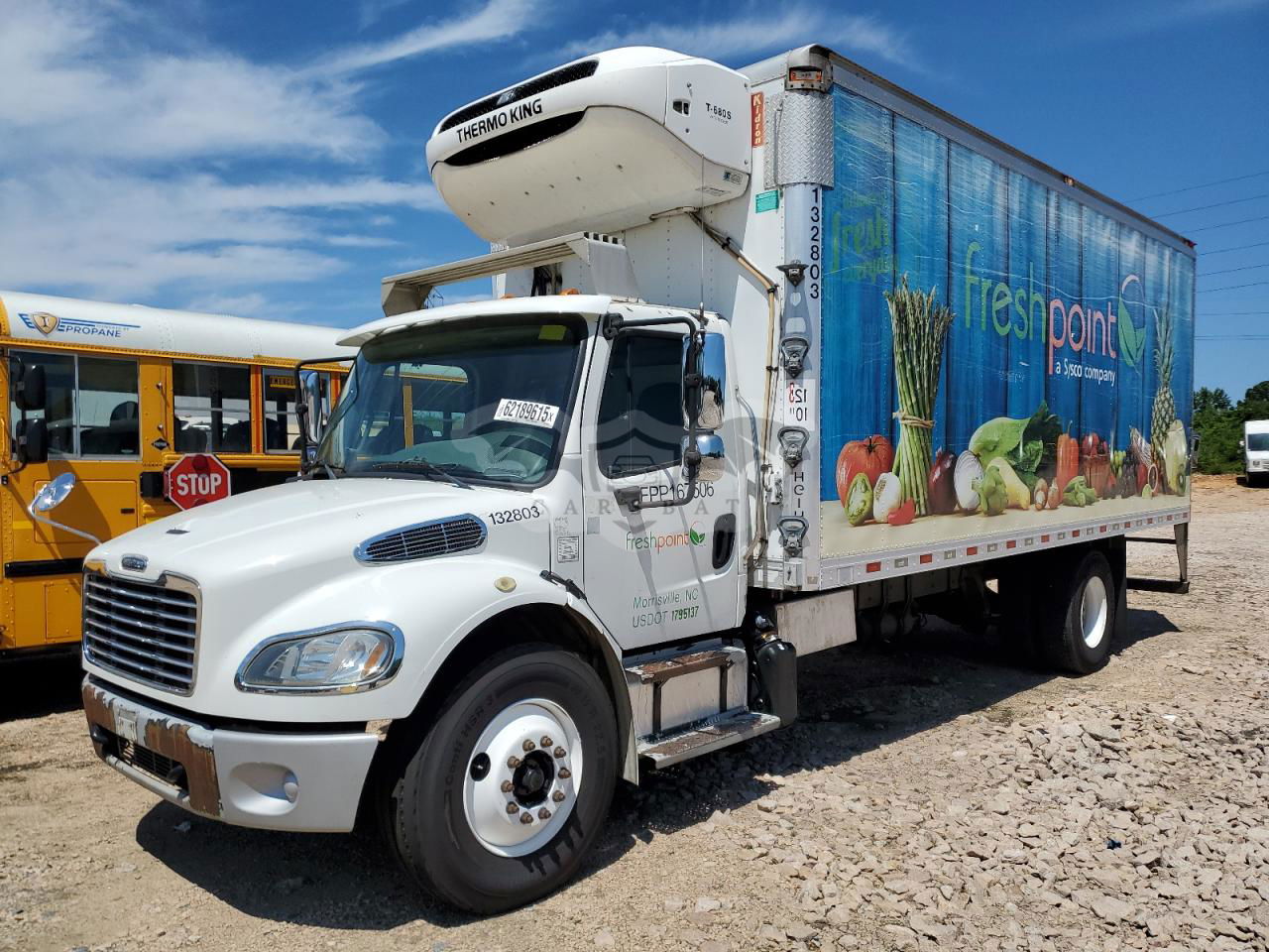 Freightliner Business Class M2 106 MEDIUM DUTY 6.7L  6 2014