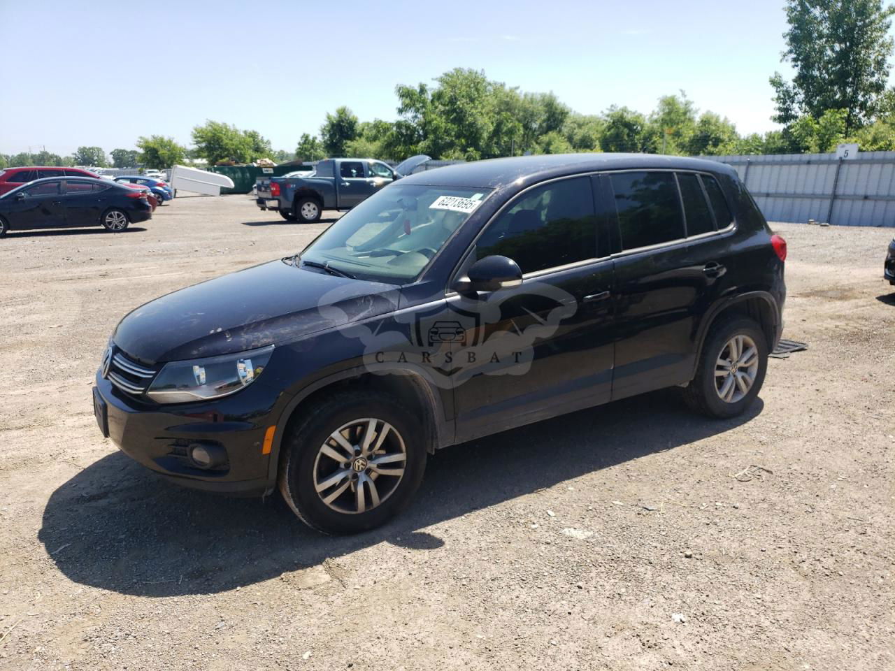 Volkswagen Tiguan S 2.0L  4 2012