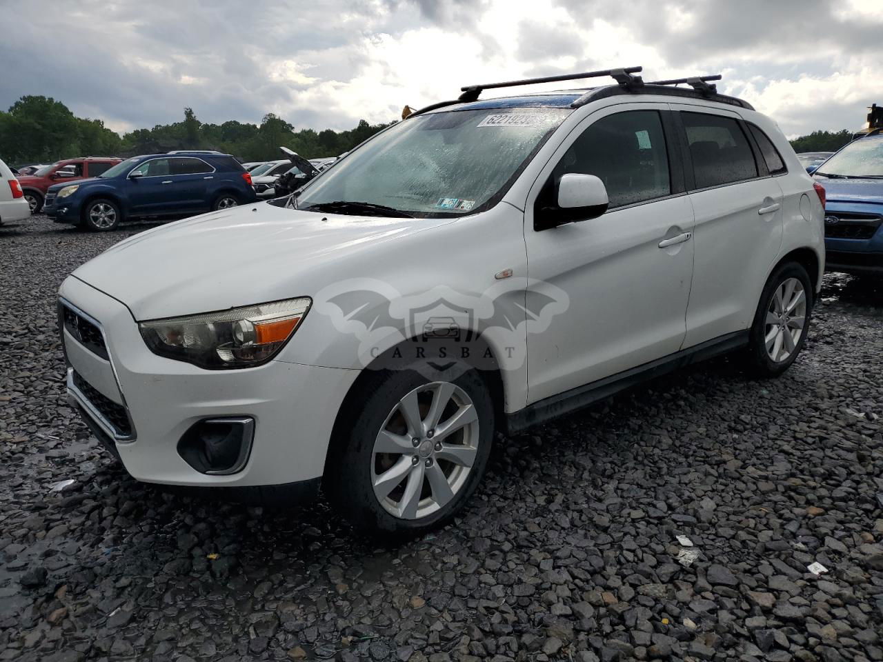 Mitsubishi Outlander SE 2.0L  4 2014