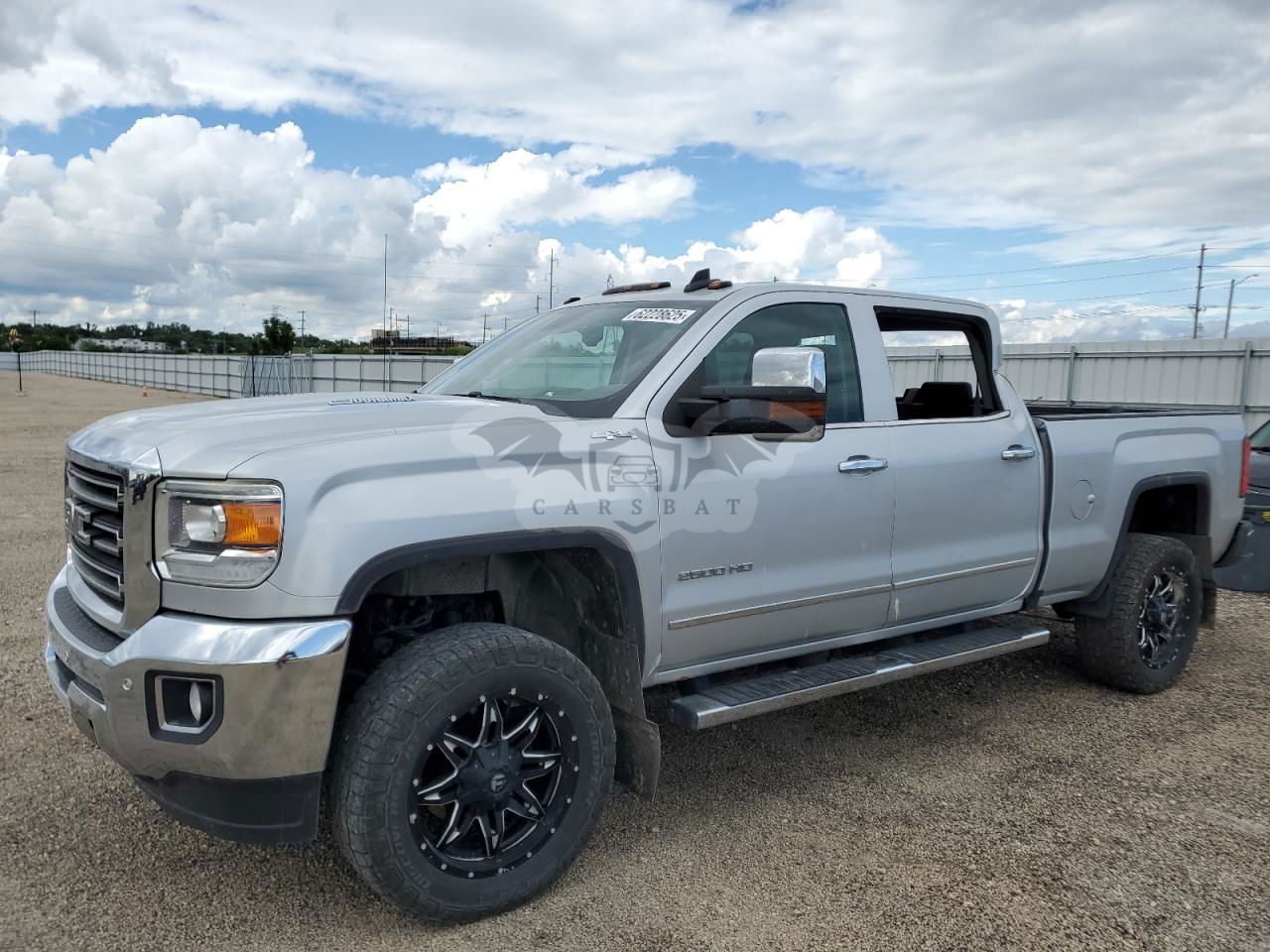 GMC Sierra K2500 SLT 6.6L  8 2016