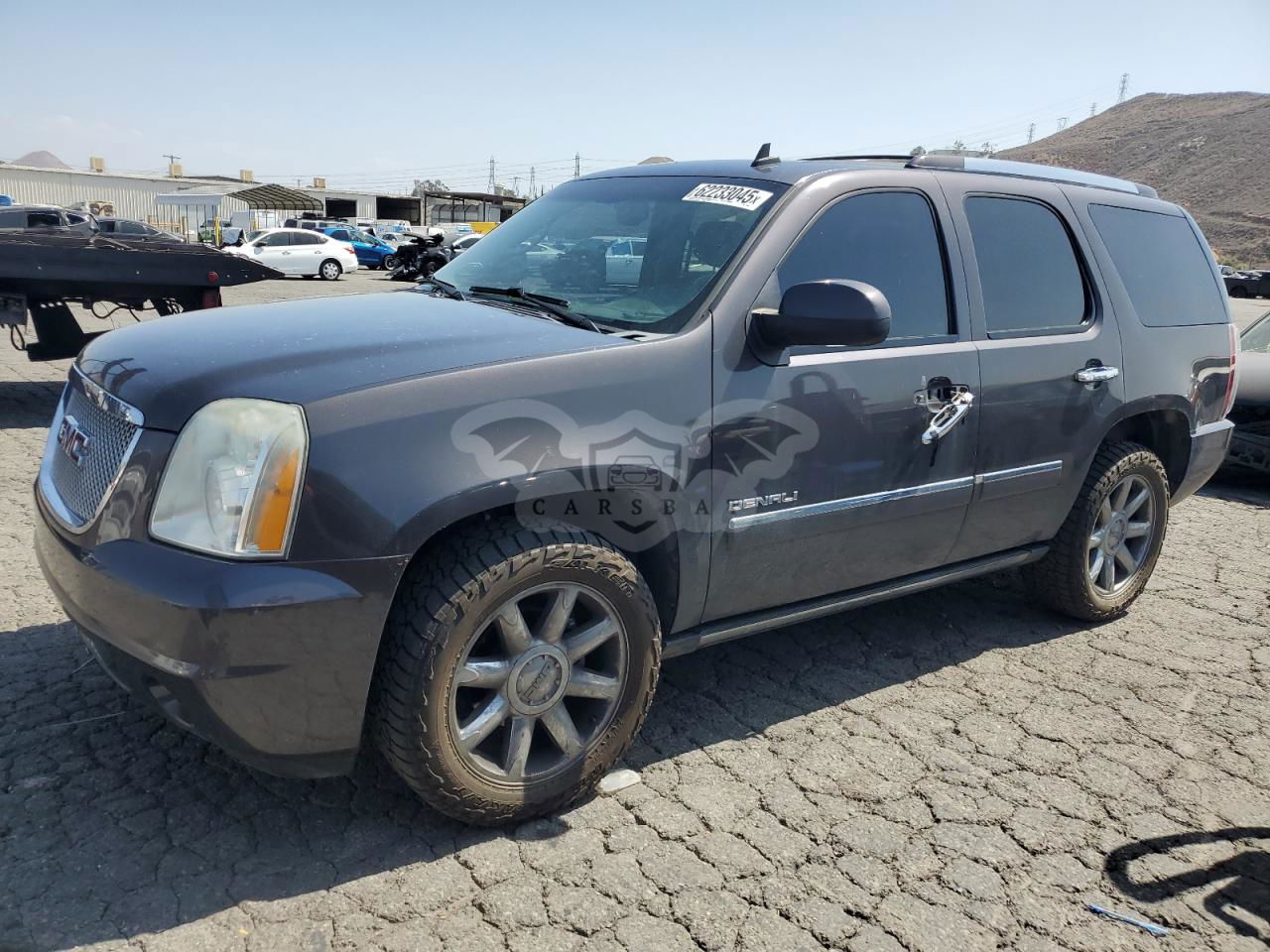 GMC Yukon DENALI 6.2L  8 2010