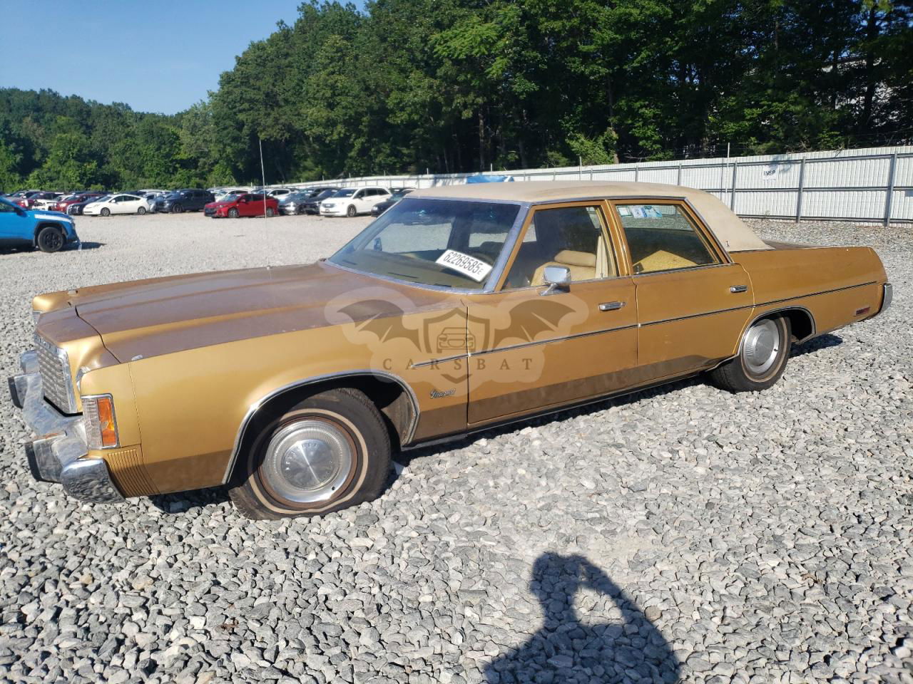 Chrysler Town & Country 1975
