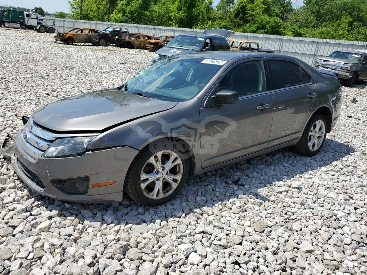 Ford Fusion SE 2.5L  4 2012