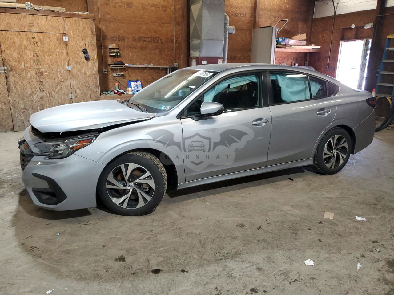 Subaru Legacy PREMIUM 2.5L  4 2023