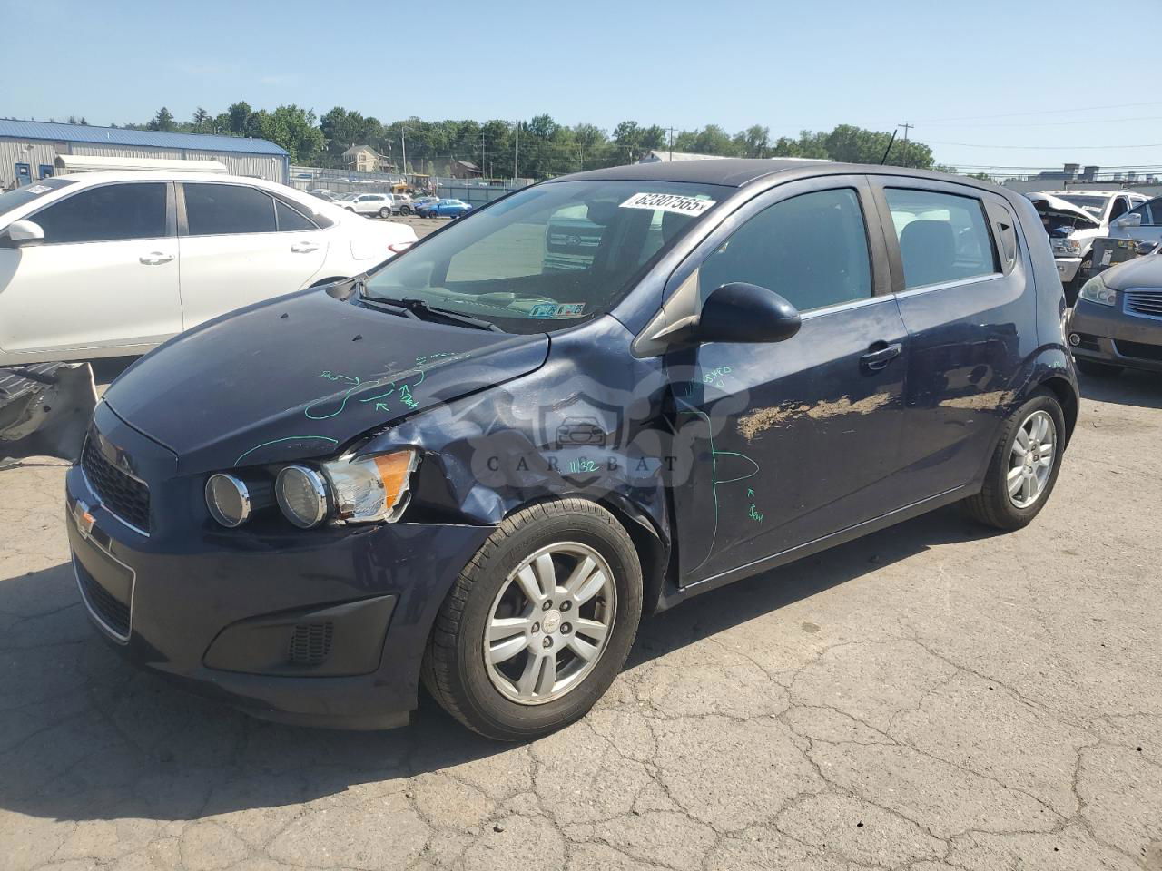 Chevrolet Aveo (Sonic) LT 1.8L  4 2015