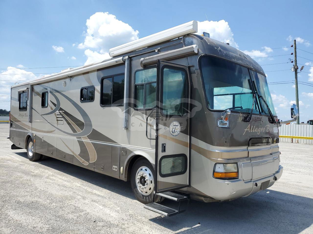 Freightliner X-line X LINE MOTOR HOME 8.9L  6 2003