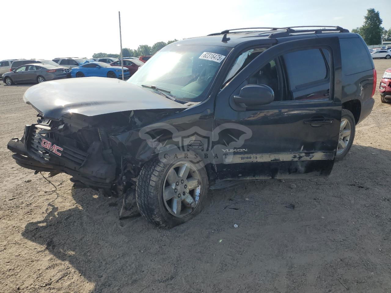 GMC Yukon SLT 5.3L  8 2013