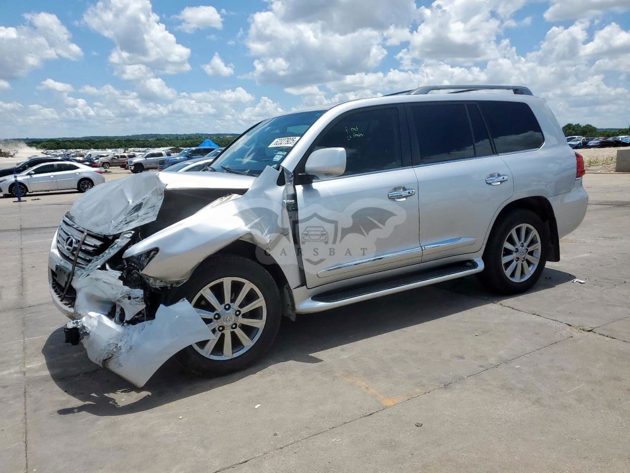 Lexus LX 570 5.7L  8 2011