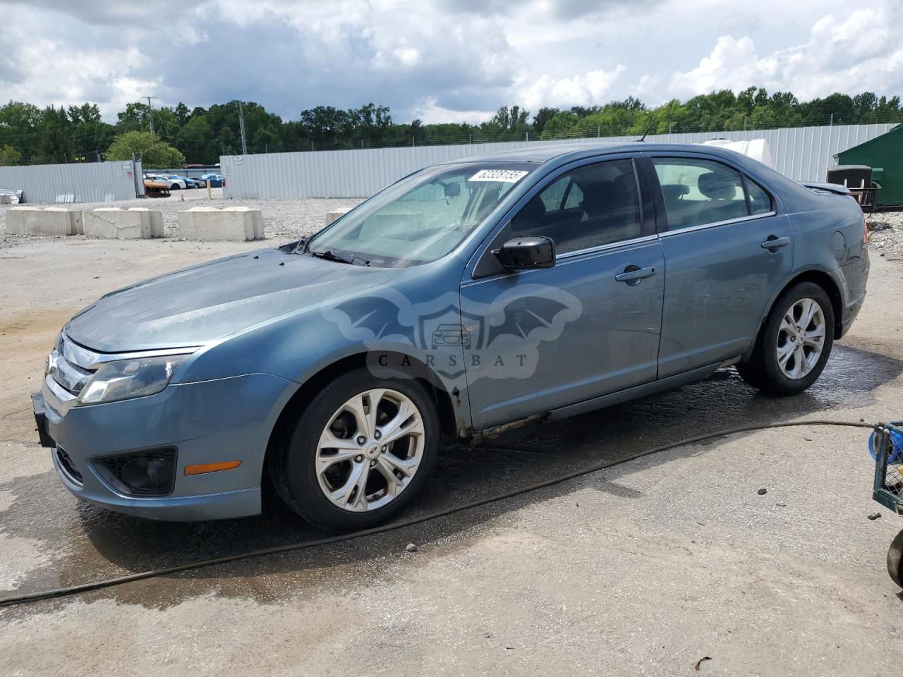Ford Fusion SE 2.5L  4 2012