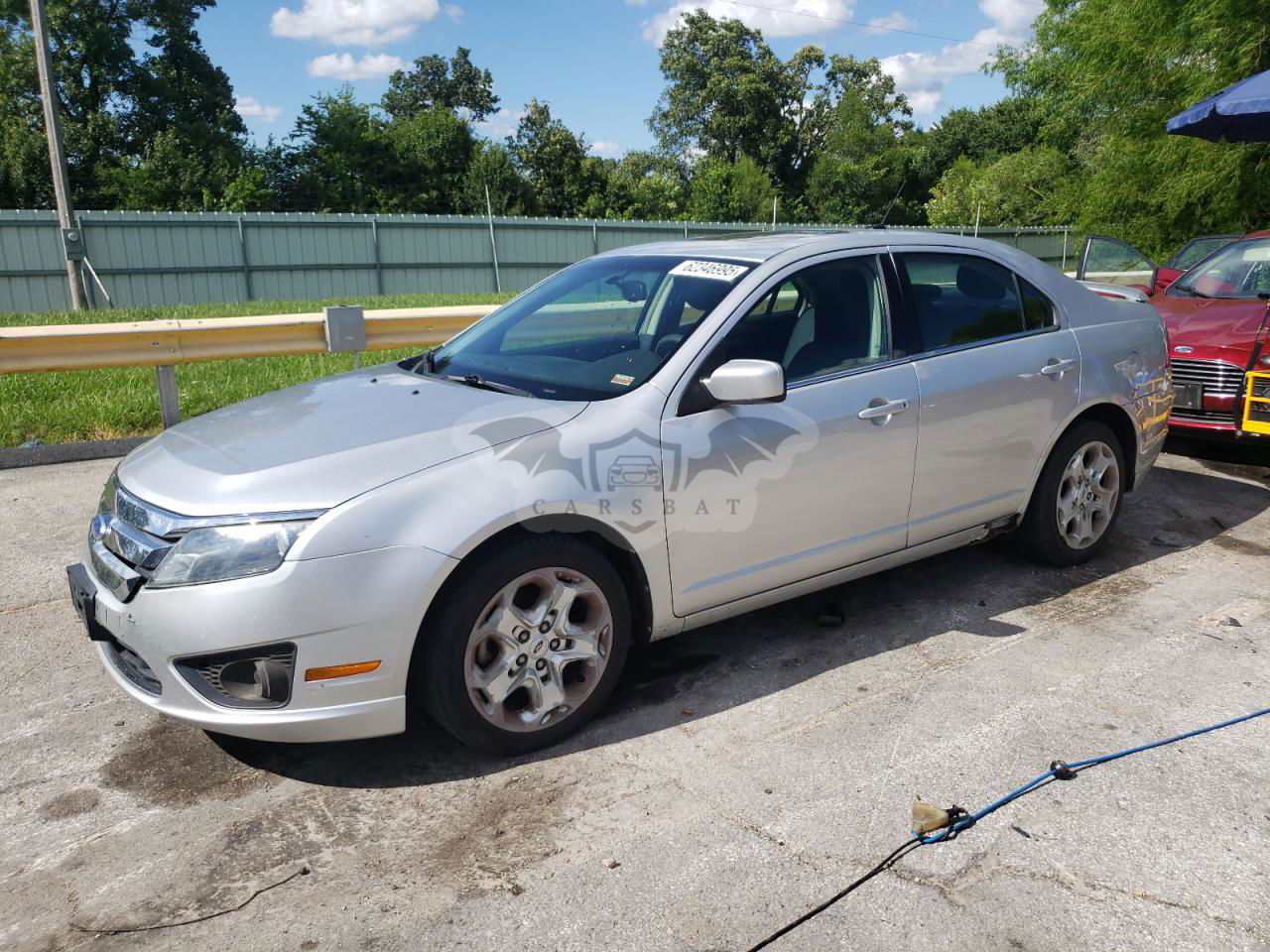 Ford Fusion SE 2.5L  4 2011