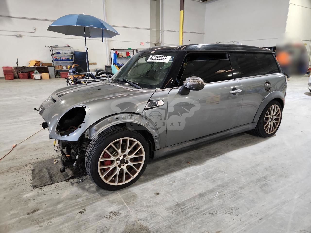 Mini Cooper CLUBMAN JCW 1.6L  4 2009