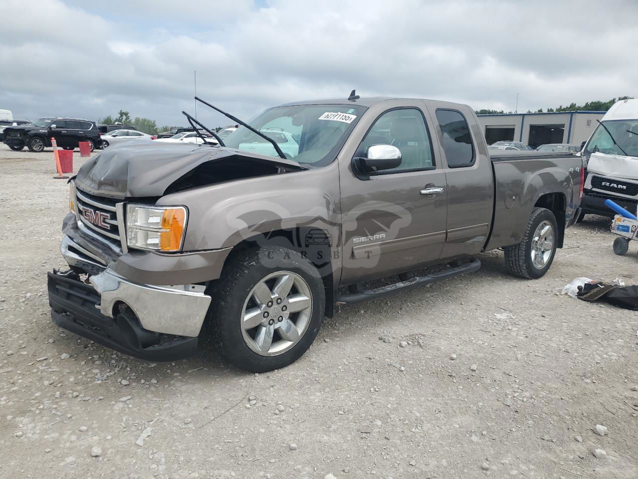 GMC Sierra K1500 SLT 5.3L  8 2013