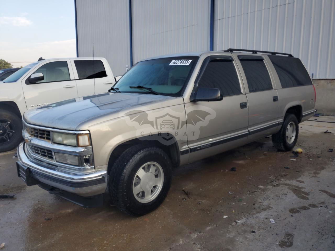 Chevrolet Suburban C1500 5.7L  8 1998