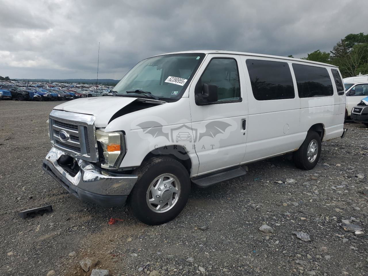 Ford Econoline E350 SUPER DUTY WAGON 5.4L  8 2010