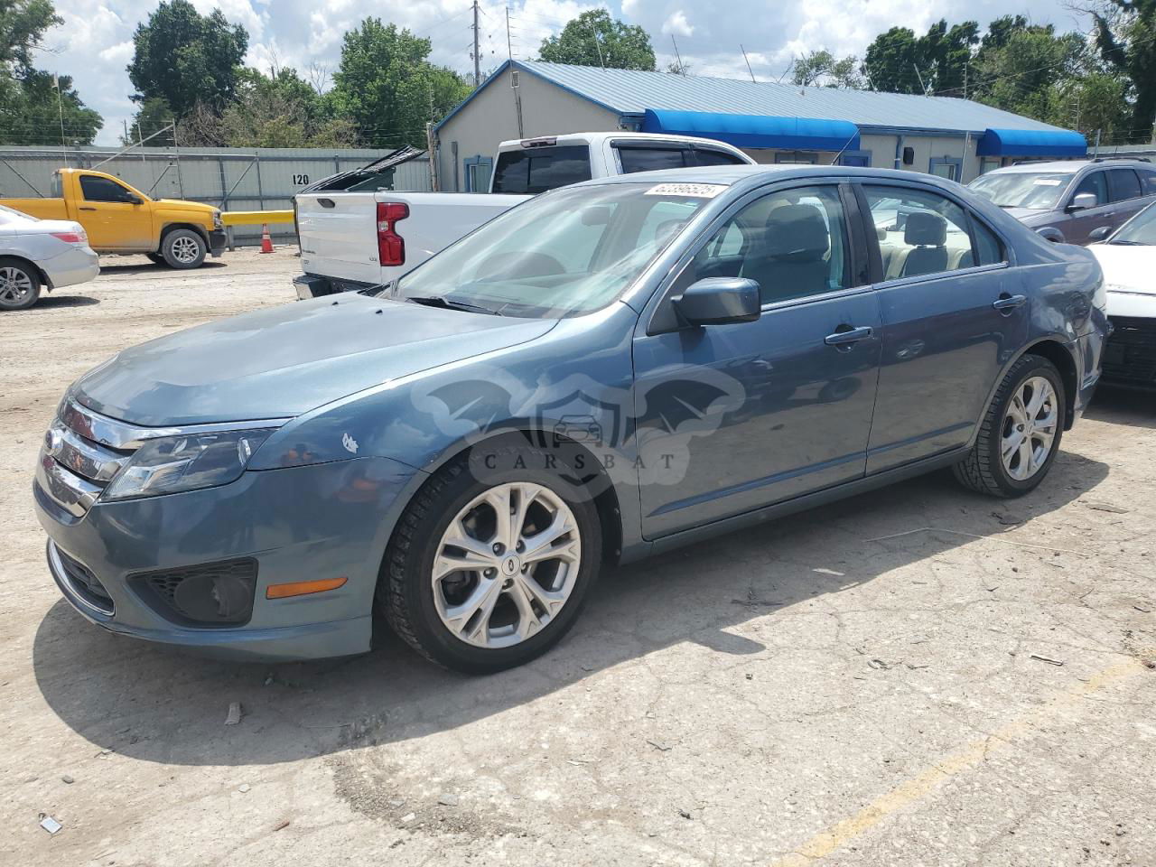 Ford Fusion SE 2.5L  4 2012
