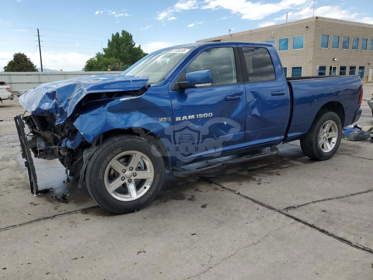 Dodge RAM 5.7L  8 2011
