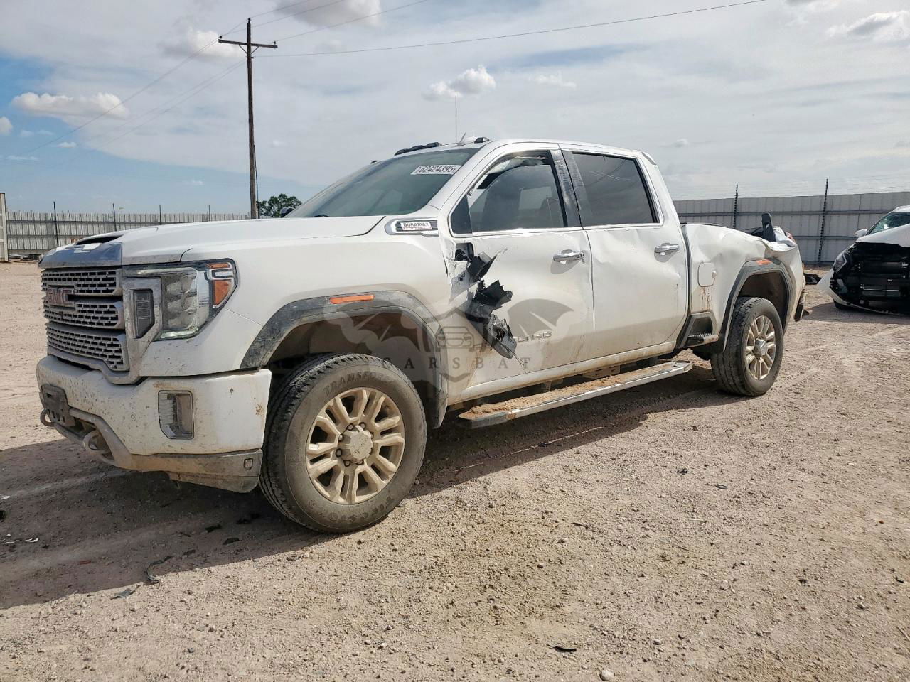 GMC Sierra K2500 DENALI 6.6L  8 2022