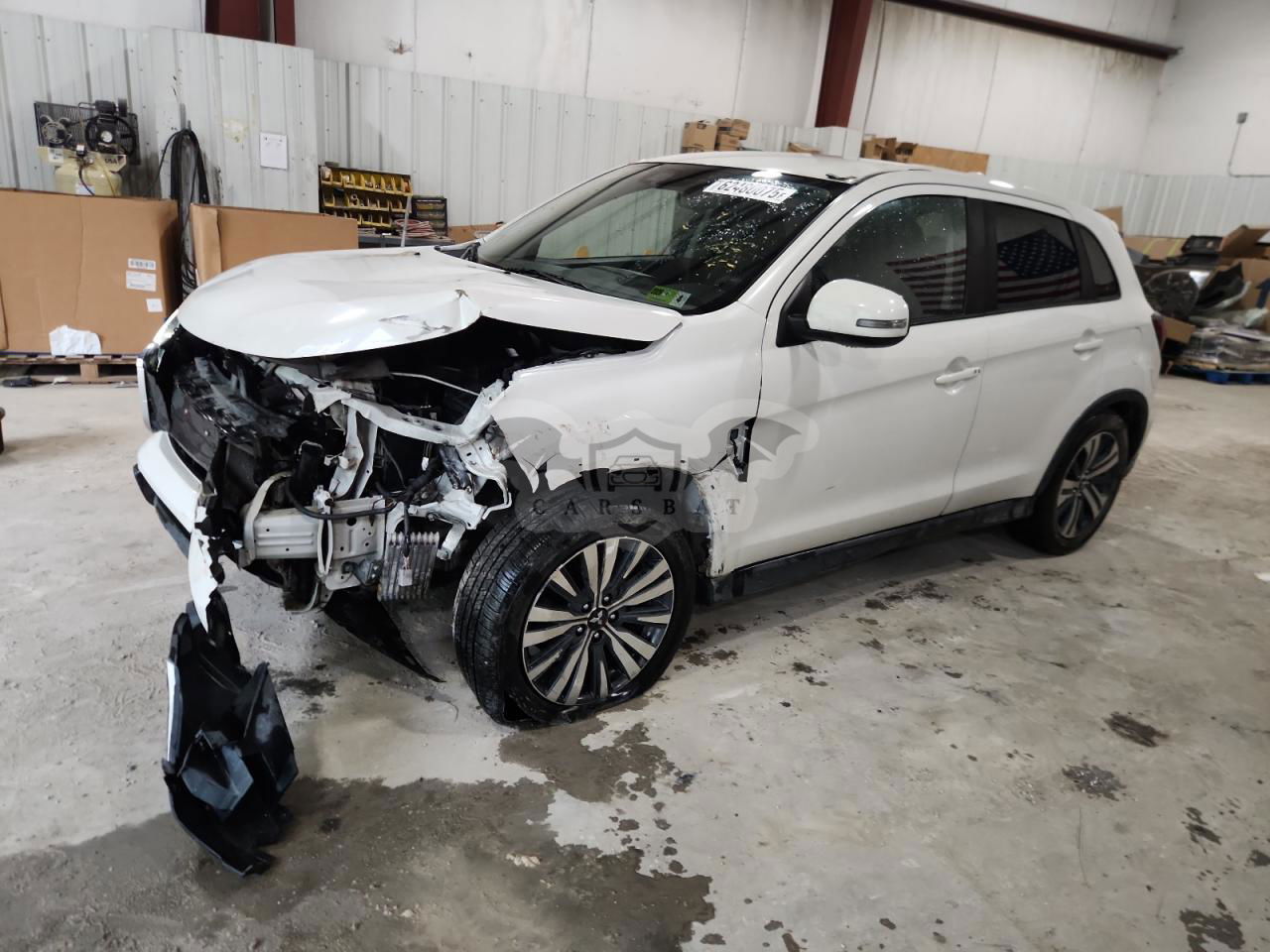 Mitsubishi Outlander ES 2.0L  4 2020