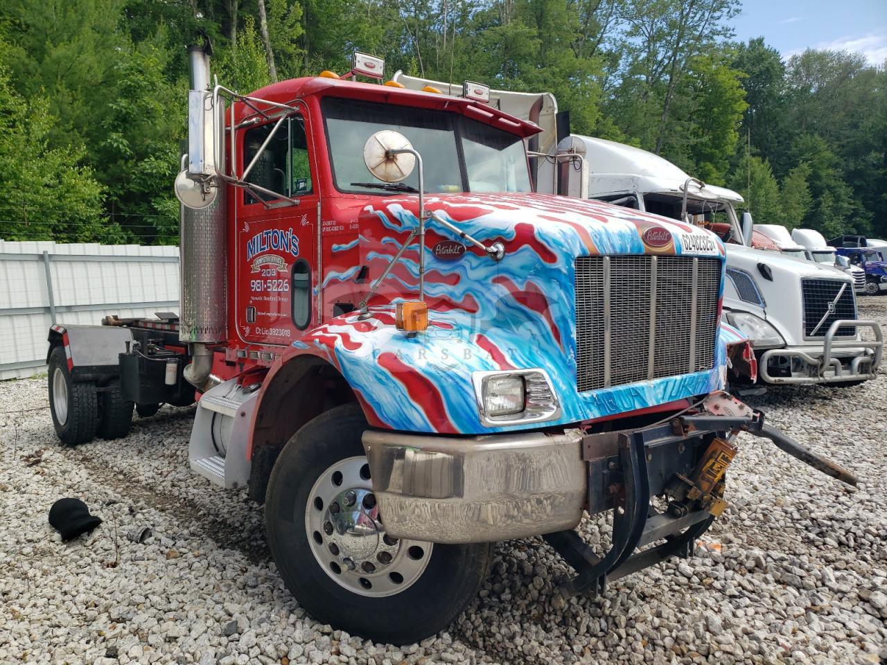 Peterbilt 330/337/348 6 2000