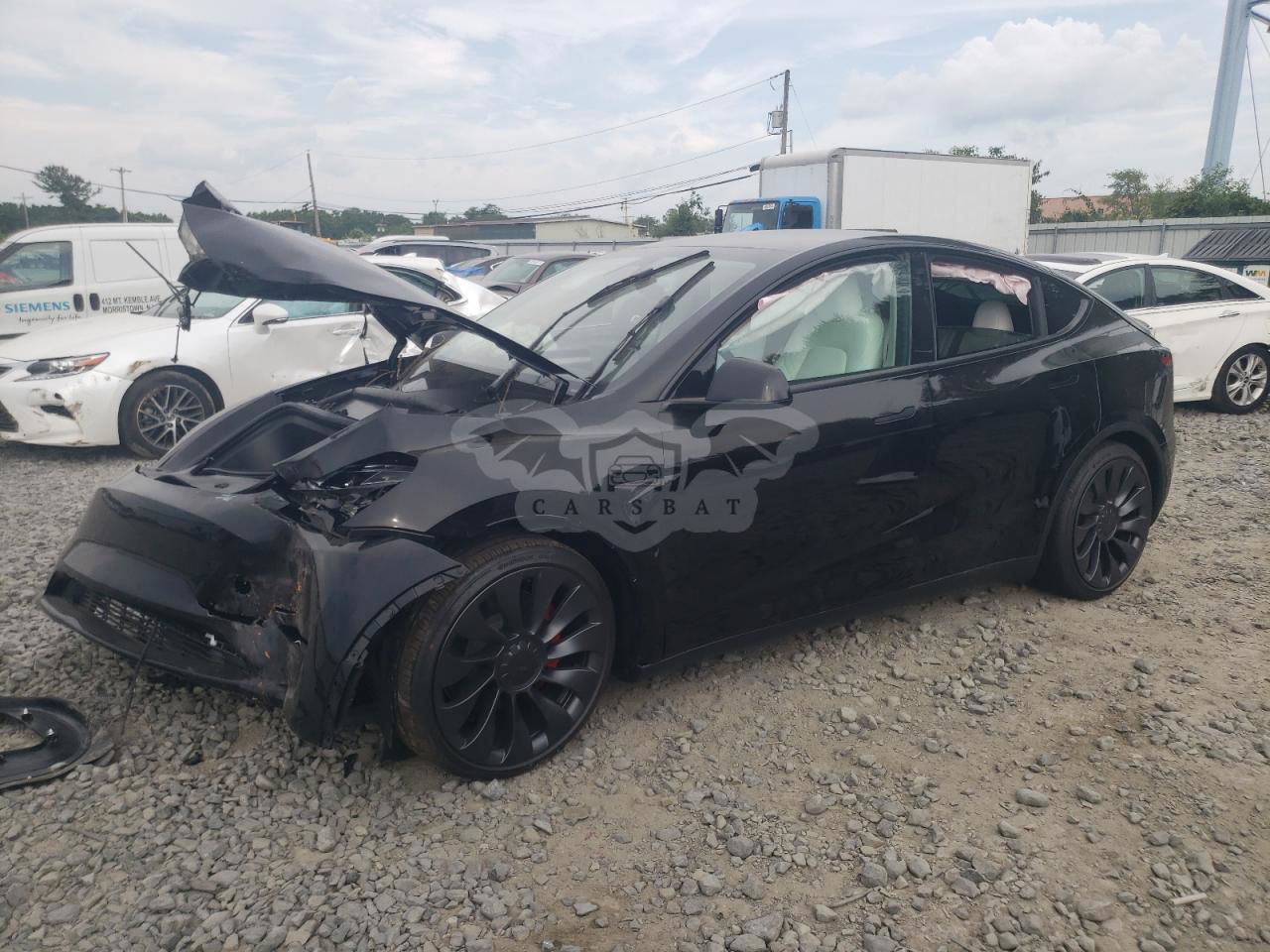 Tesla Model Y 2024