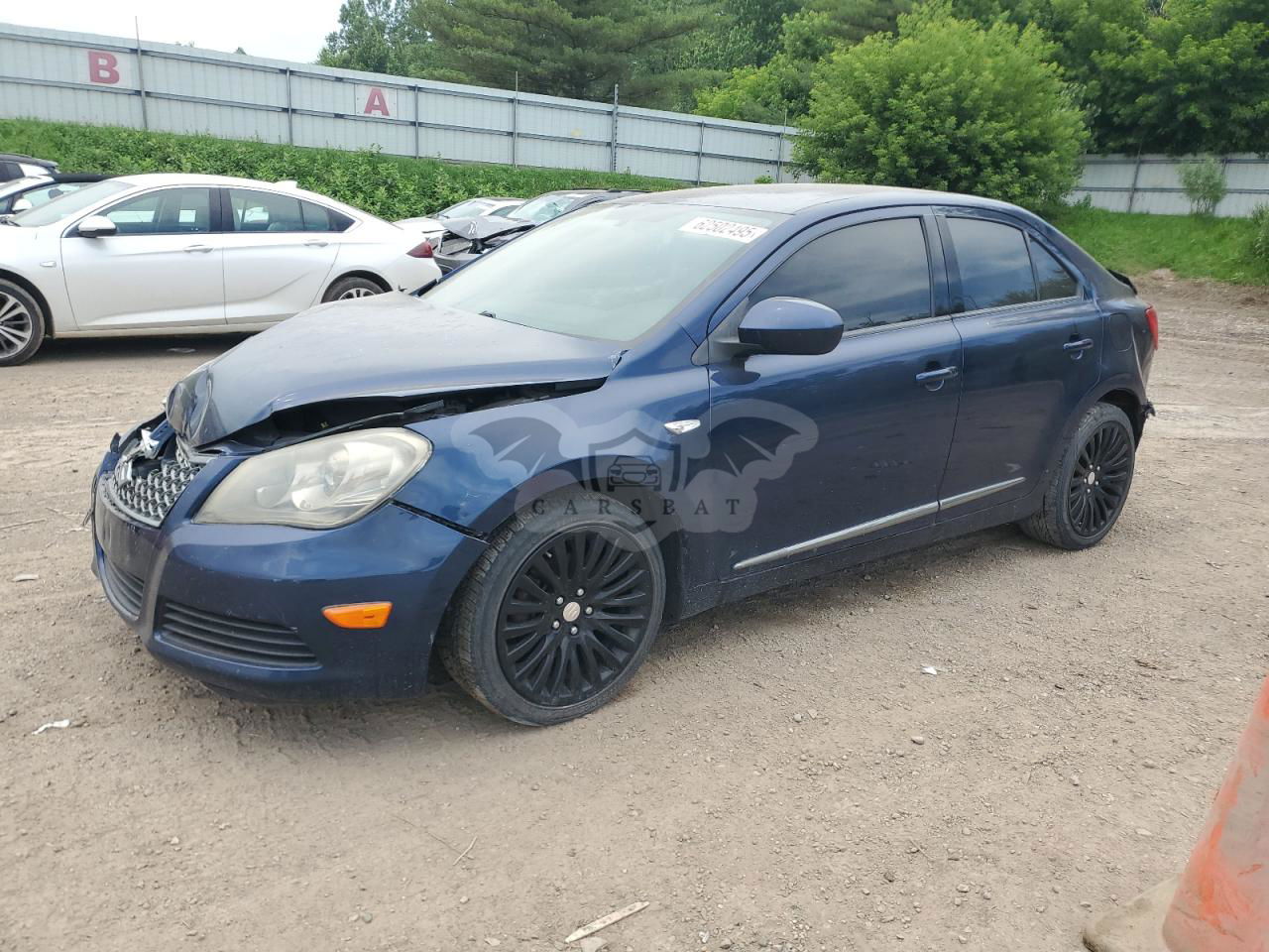 Suzuki Kizashi SE 2.4L  4 2011