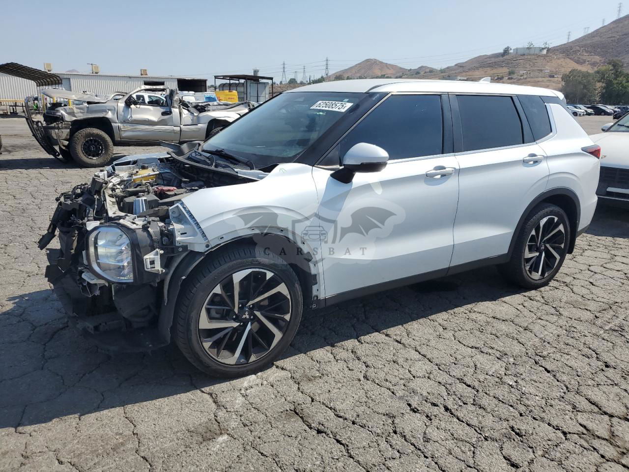 Mitsubishi Outlander ES 2.5L  4 2022