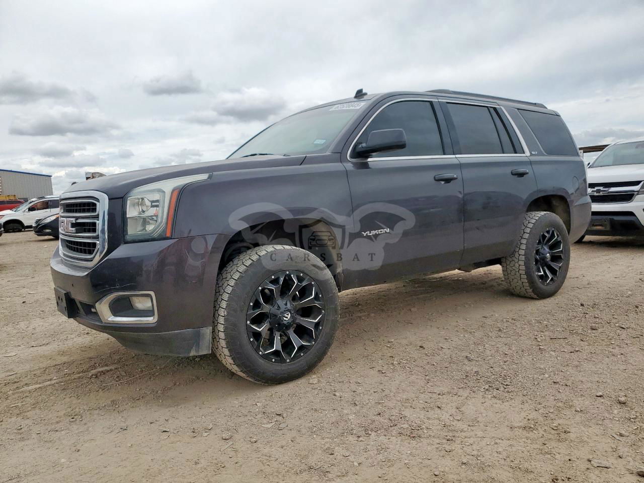 GMC Yukon SLT 5.3L  8 2015