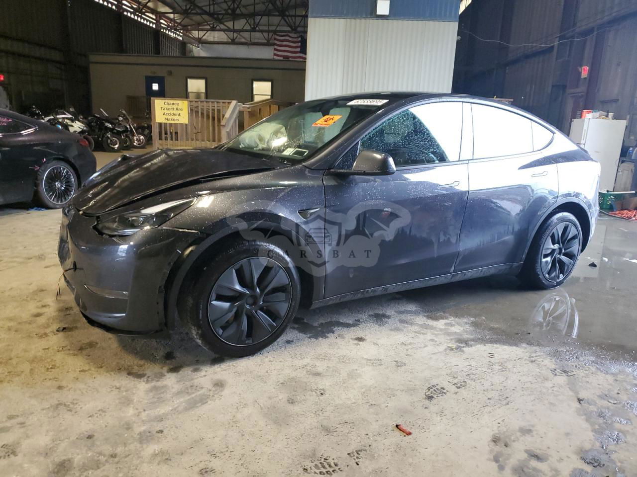 Tesla Model Y 2024