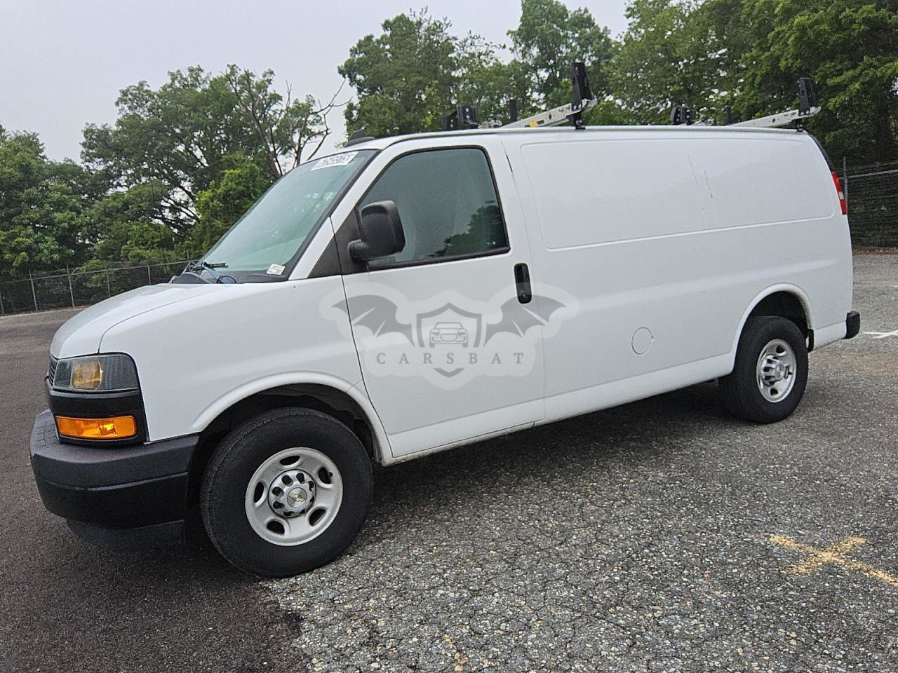 Chevrolet Express 6.0L  8 2020